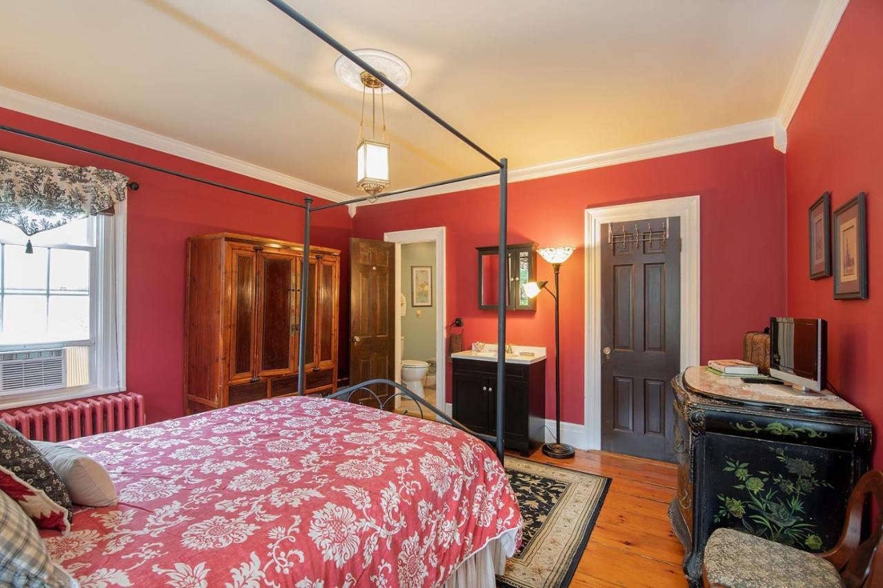 Van Winkle Inn Greenville Extérieur photo