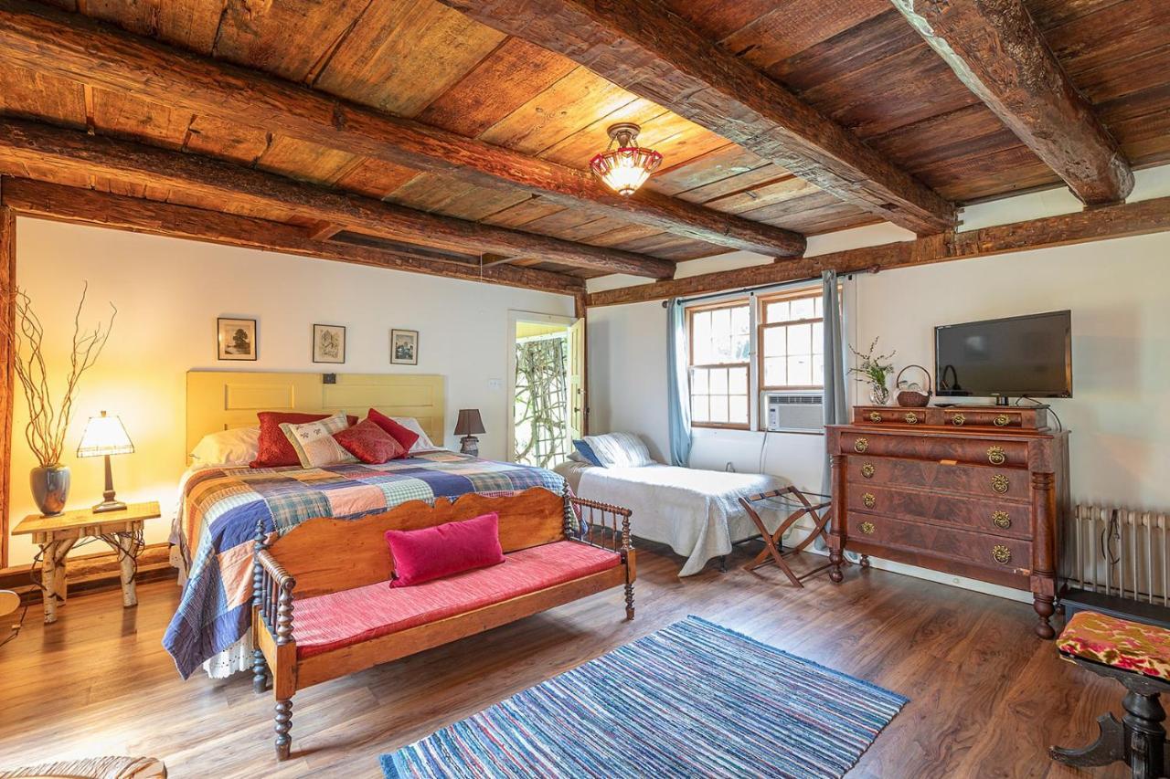 Van Winkle Inn Greenville Extérieur photo