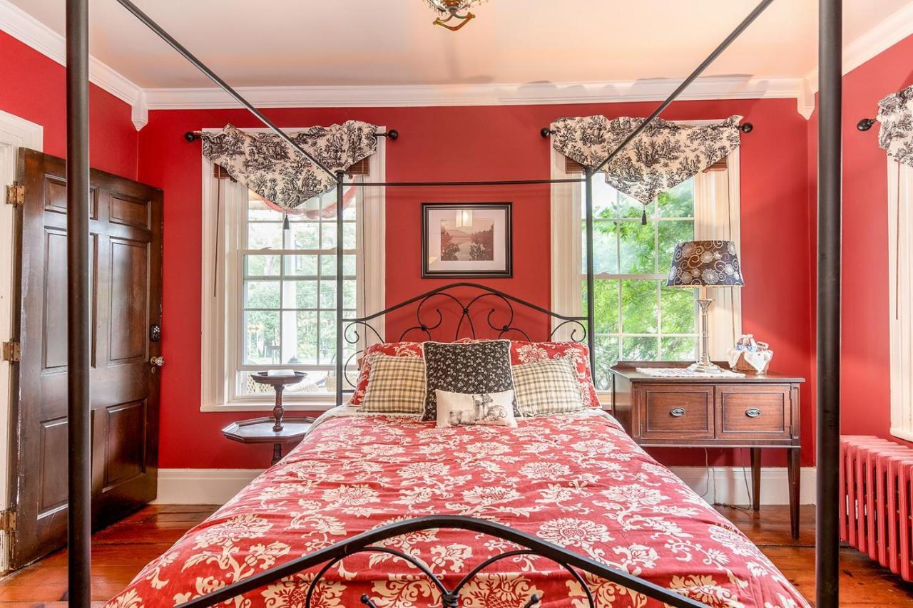 Van Winkle Inn Greenville Extérieur photo