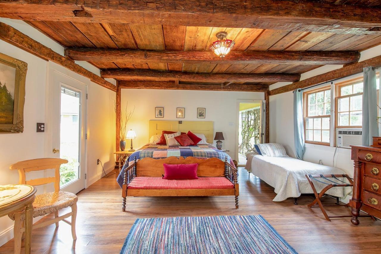 Van Winkle Inn Greenville Extérieur photo