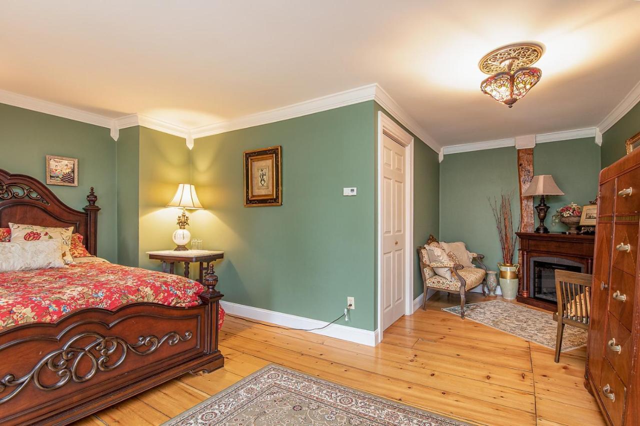 Van Winkle Inn Greenville Extérieur photo